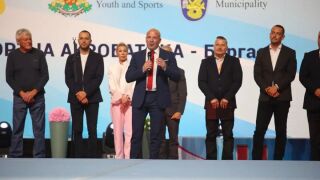 Откриха Световната купа по спортна акробатика в Бургас (ВИДЕО)