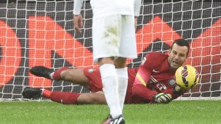 Дни преди дербито на Милано, титуляр в Интер мисли за напускане