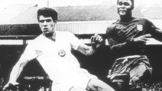 Единственият български футболист, участвал на 4 Мондиала, навършва 73 години днес