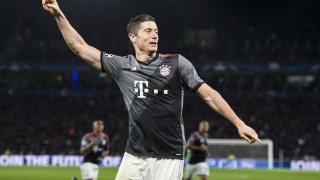 ПСВ удари пръв, но 