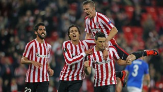 Футболист на 