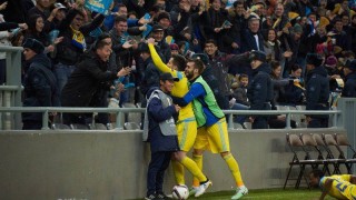 Мъри Стоилов би Херо с 5:3. 