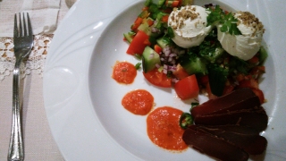 Ресторант „Щастливеца“ в Търново – щастливи от храната или гладни нещастници?