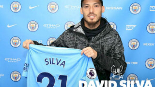 Давид Силва продължи договора си с 