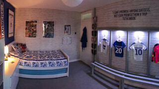 Баща превърна детска стая в... съблекалня на любимия отбор (СНИМКИ)