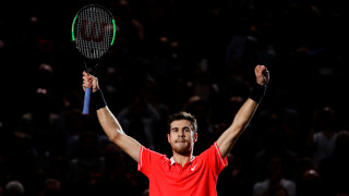 Шок за Джокович в Париж, Хачанов ликува