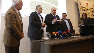 Жребият е изтеглен: 