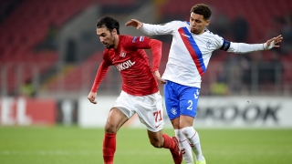 Силен мач на Ивелин Попов при победа на 