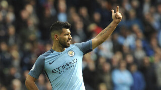 Агуеро побеля преди дербито