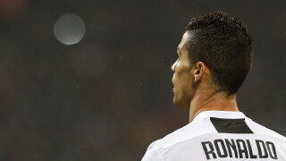 Лудите прищевки на футболните звезди