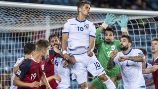 Кипър губи звездата си за мача с България