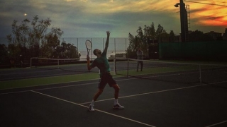 Гришо тренира с човека, който му даде ракетата (СНИМКИ) 