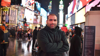 Багата срещу бразилец през май