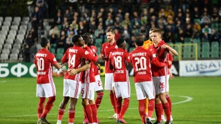 Късни голове донесоха ценна победа на ЦСКА във Варна