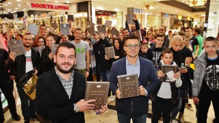 Игрите и звездите от 