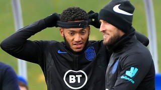 Рахим Стърлинг одрал Джо Гомес при спречкването (СНИМКА) 