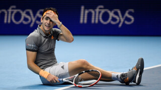 Съседите викнали полиция на Тийм. Помислили, че снима порно