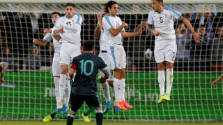 Кавани предложил на Меси 