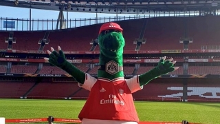 Той се завърна! 