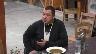 Двете лица на Стоян...
