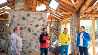 Справиха ли се фермерите със седмичните си задачи?