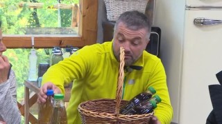Изненадваща вест се стоварва върху фермерите