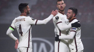 Автогол и дузпа класираха 