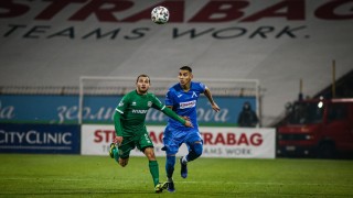 Две изпуснати дузпи, две греди и нулево равенство между 