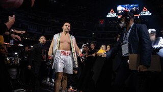 Побеждавал Багата се изправя срещу Кобрата? 