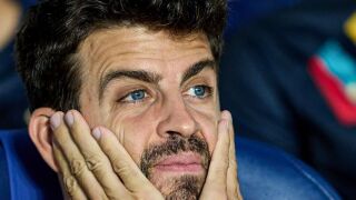 Пике се сбогува с футбола с червен картон