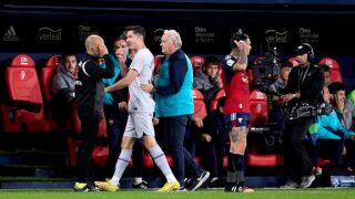 Изгониха Левандовски, но 