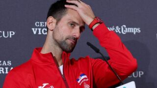 Джокович на ръба на сълзите: Аз съм виновен (ВИДЕО)