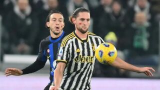 Като в България: Играчите на Ювентус и Интер се къпали със студена вода