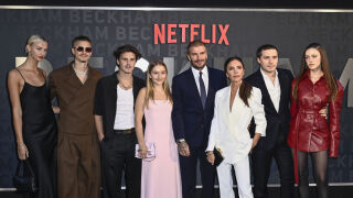 Бруклин Бекъм забрани на родителите си да го търсят! (СНИМКИ)