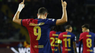 Катастрофа на хоризонта! Барса без Левандовски до края на сезона