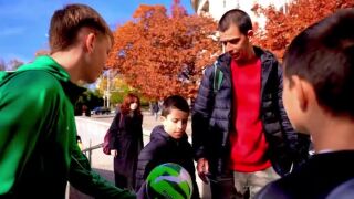 Всеки има силата да бъде будител: Футболисти с призив за празника