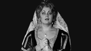 В памет на Стефка Евстатиева: 20 значими факта за българската оперна певица (СНИМКИ)