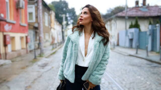 Един ден с... Ивка Бейбе от лютеницата до прошката: Душата ми е кръчма! (ВИДЕО)