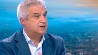 Снимка: Румен Радев от АИКБ за бюджета: Ще се търси подкрепата на „Ново начало“. Такъв явно е бил оригиналният замисъл