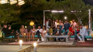 „Евтината, която си сваля гащите.“ И още забавни изказания от „Ергенът: Любов в рая“, еп. 50