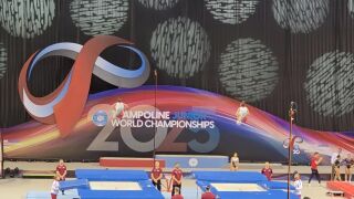 Близо до съвършенството: Синхронът при девойките е на световен финал