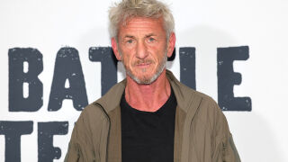 Шон Пен влиза във филм за войната в Украйна - срещу хонорар от 1 долар (СНИМКИ)