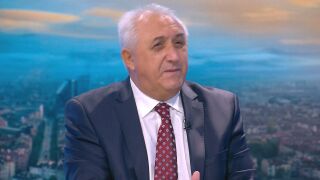 Снимка: Дикме: Бюджетът не отговаря на очакванията – липсват реформи, а държавата пълни система без дъно