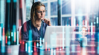 Жените и търговията онлайн: защо все повече дами избират дигитални решения като Wallexpro.com?