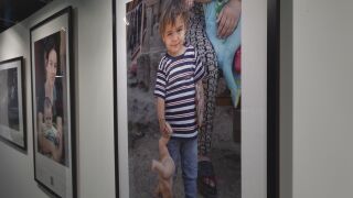 Снимка: „Тук нямаше значение какъв е - цвят, етнос, той беше просто Кристиян“: Истории на български деца оживяват в ЕП