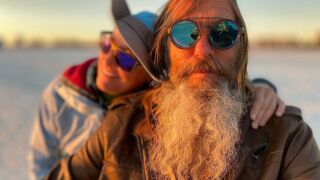 Творческото дуо Пол и Реми с два медала от Американското първенство по пясъчни скулптури