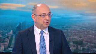 Снимка: Николай Василев: В момента държавата е залята от пари, които се харчат неефективно