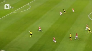 Дортмунд повежда с ранен гол за 1:0 с Галатасарай (ВИДЕО)