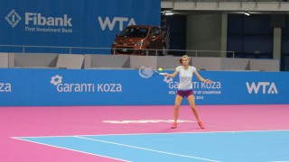 Пиронкова среща  Цибулкова, Петкович и Наваро на 