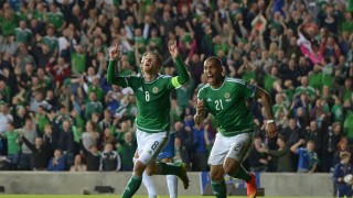 Северна Ирландия празнува класирането си на Евро 2016, Португалия също е там след 1:0 над Дания (ВИДЕО И СНИМКИ)